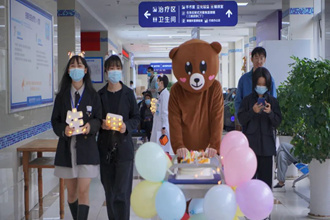 貴州白癜風(fēng)皮膚病醫(yī)院五月患者生日會(huì)舉行